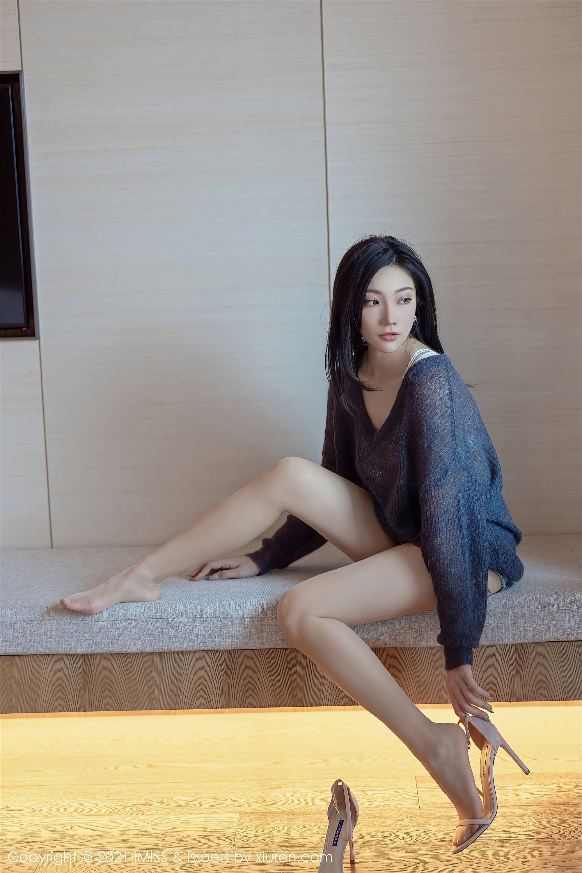 IMiss爱蜜社 2021.04.01 Vol.571 小狐狸Kathryn